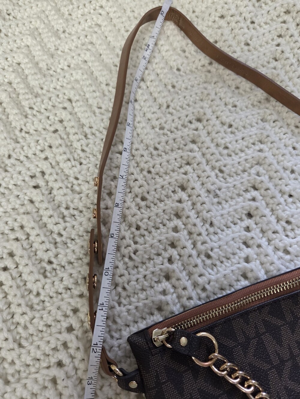 Michael Kors Signature Logo Chain-Strap Belt Bag/Fanny Pack - Picture 7 of 13